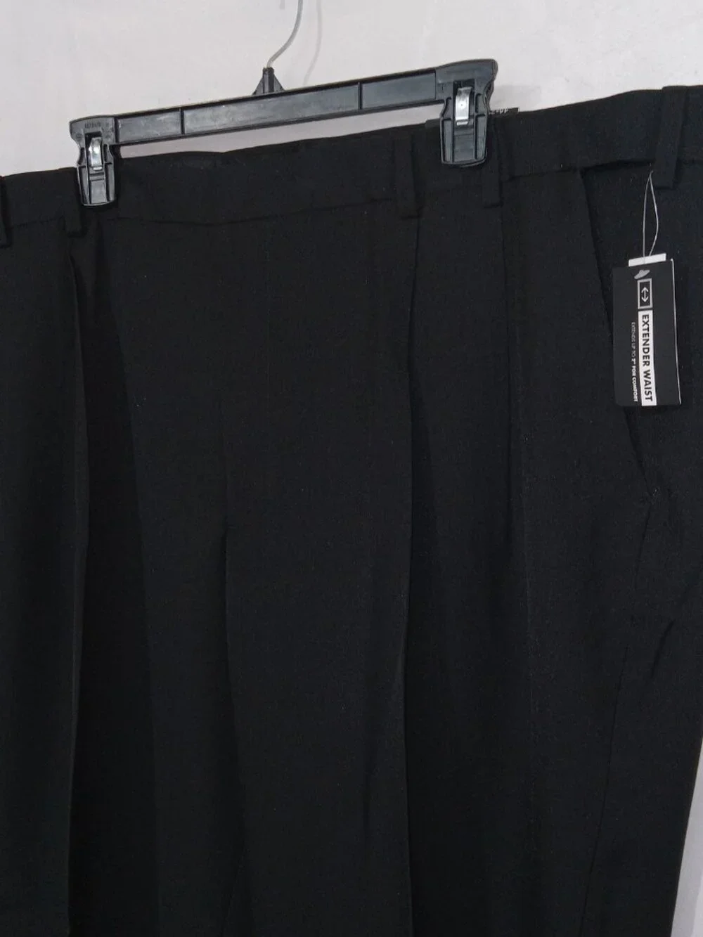 Van Heusen Dress Pants Mens 46x29 Black Premium Non Iron Extender Waist Pleated
